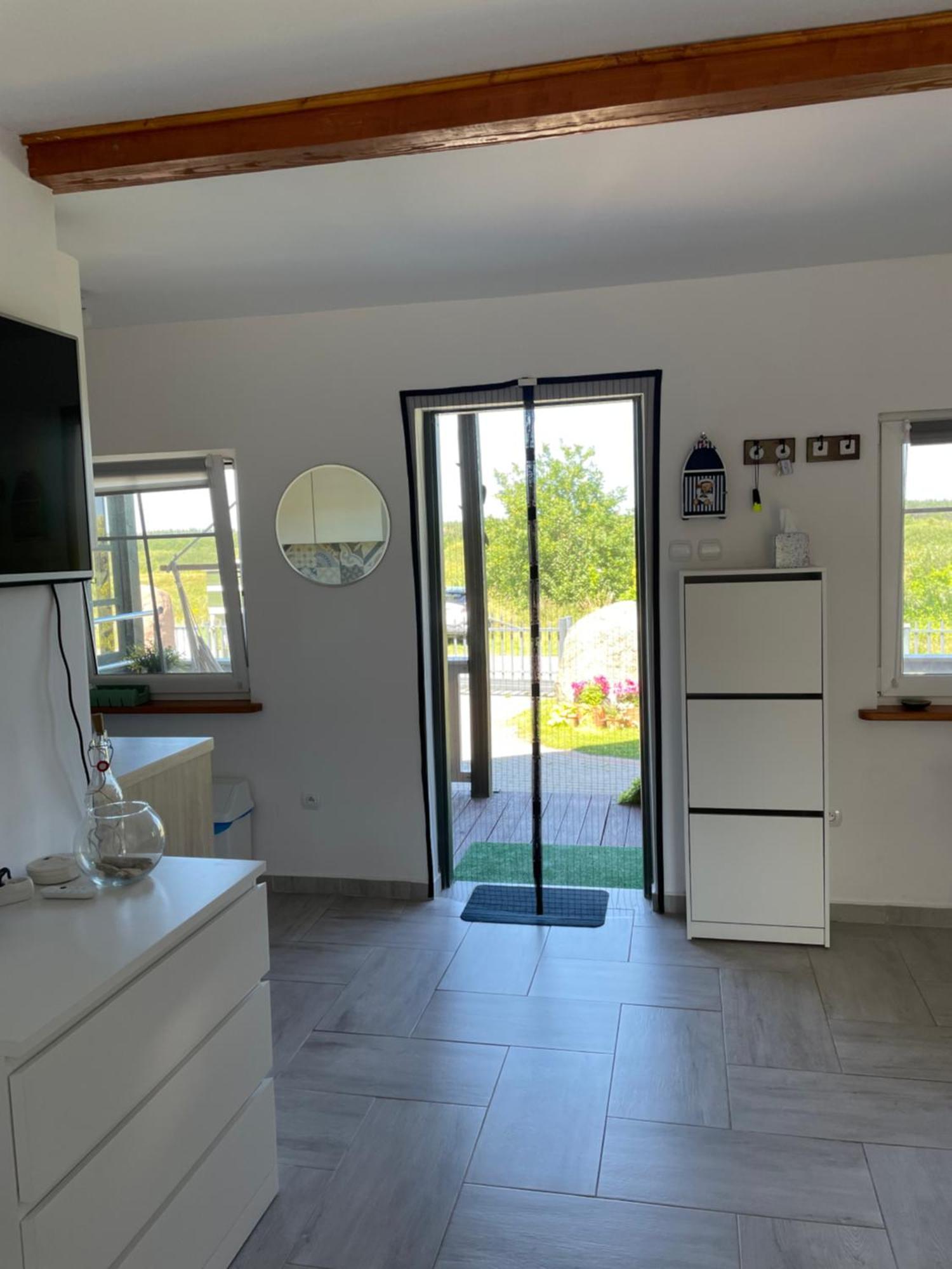 Mewaewa Przystan Na Relaks Villa Jezierzany Exterior foto